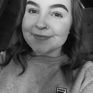 Meet your Posher, Jenna